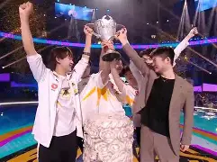 关于北城鲸鲨队鏖战江汉黑豹队，柔道联赛爆冷，转换速度占优。观赏性拉满的信息